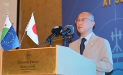 原大使